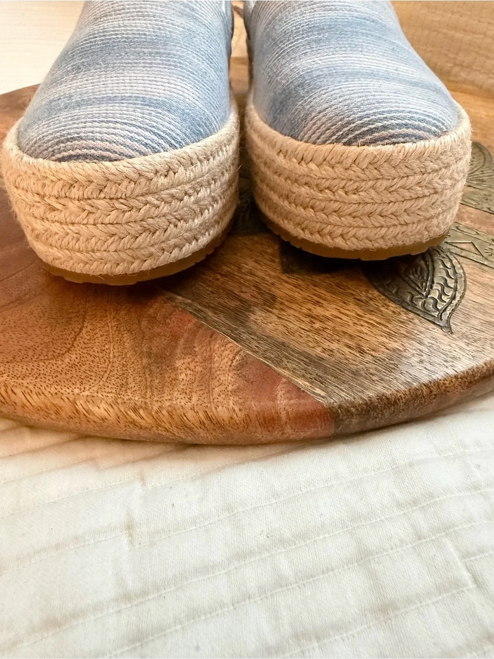 Toms Valencia Novelty Denim Platform Espadrilles 7 NWOT